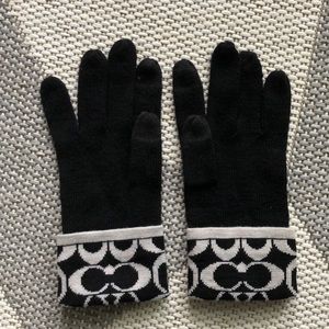 Coach Tech Gloves